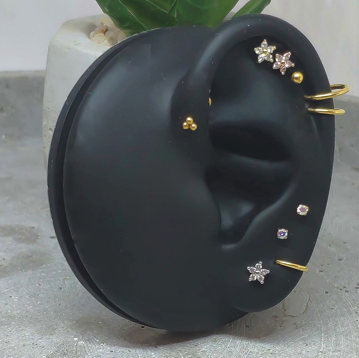 16G 18G Tiny Flower CZ Ear Piercing, Helix, Tragus, Cartilage Piercing, External Thread Ball End, Labret,  316LStainless Steel, 4mm-10mm Bar