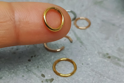 18G Tiny Huggie Hoop Clicker Ring, Nose Cartilage Daith Helix Tragus Septum ,Seamless Hinged Segment Ring,6mm 7mm 8mm 10mm 12mm 316L Steel