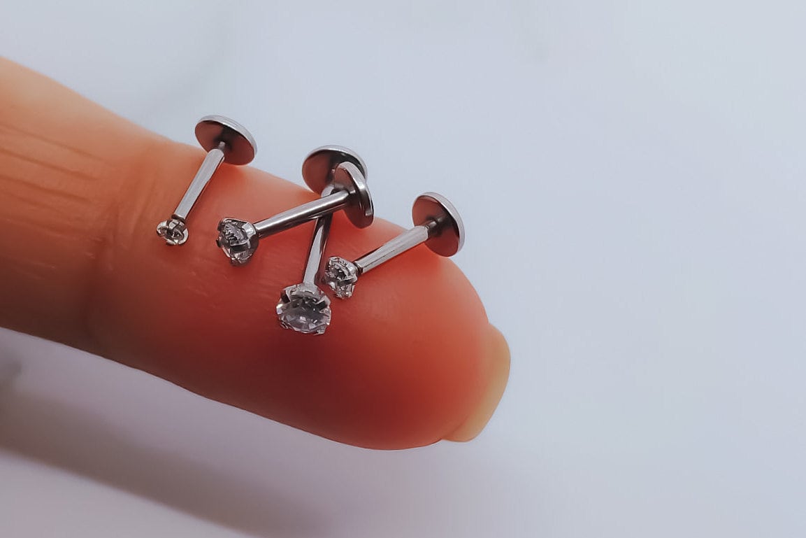 16G 18G 20G Silver Tiny Push Pin CZ Piercing ThreadlessMonroe Labret StudTragus Helix Faith Cartilage1.5mm 2mm 2.5mm 3mmFlat back press