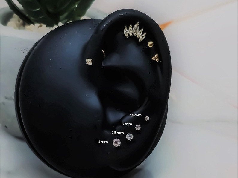 16G Tiny Silver Stone CZ Piercing Monroe Stud Piercing  1.5mm-4mm Stone Tragus Helix Cartilage Piercing Internal Thread Flat Back Labret