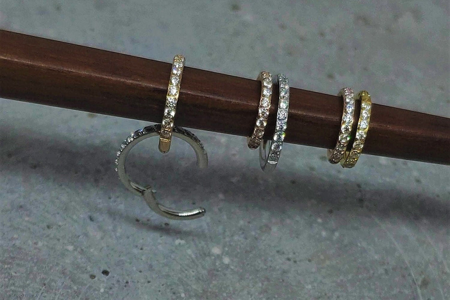 16G Tiny CZ Paved Hoop Ring, Conch Clicker CZ Huggie Nose hoop, Tragus Cartilage, Seamless Hinged Clicker,6mm, 7mm, 8mm, Eternity Ring