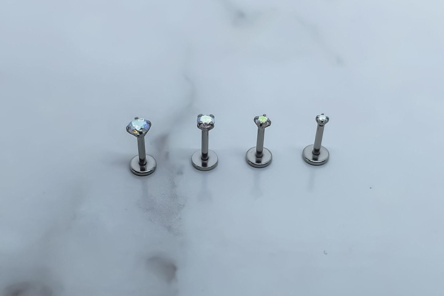 16G 18G 20G Tiny Silver Push Pin AB CZ Piercing, Earring Threadless  Monroe StudTragus Helix Cartilage Piercing1.5mm 2mm 2.5mm 3mm Stone