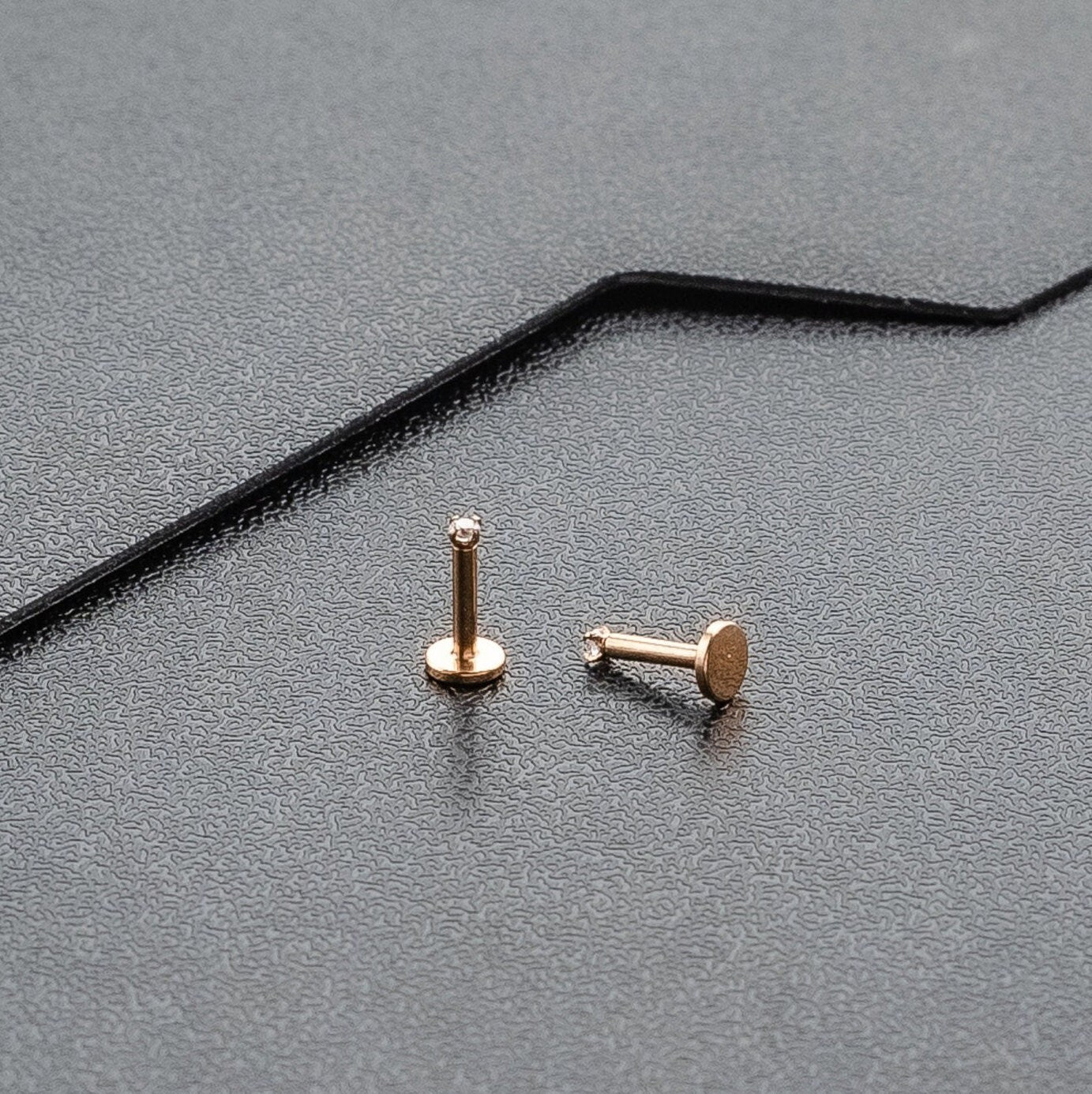 16G Tiny Rose Gold Single Stone CZ Piercing  1.5mm-4mm Stone  Tragus Helix Cartilage Piercing  Internal Thread  Monroe Flat Back Labret